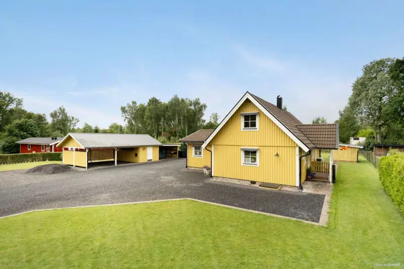 House, 5 rooms, 143 m² in Ljung - Skäralid