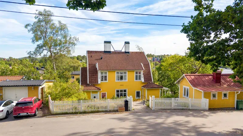 Apartment, 5 rooms, 132 m²