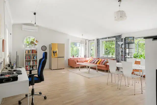 Villa, 6 rum, 106 m²