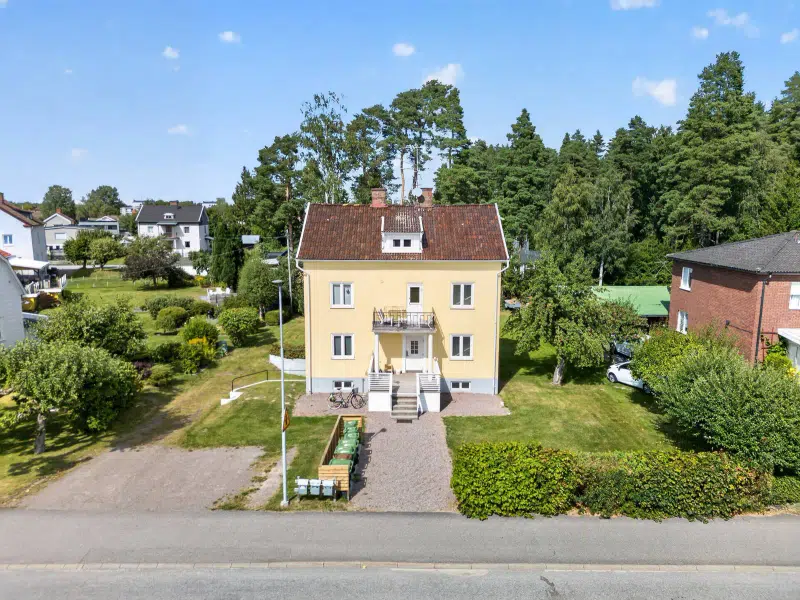 Lägenhet, 1008 m² i Tibro