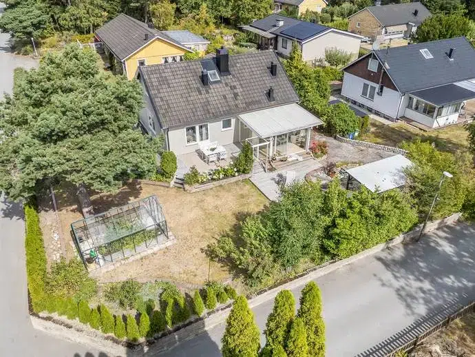 Villa, 6 rum, 99 m²