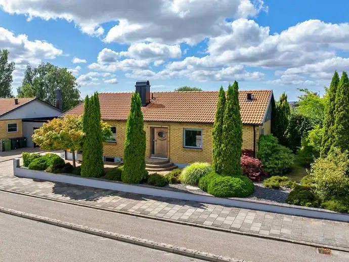 House, 4 rooms, 113 m²
