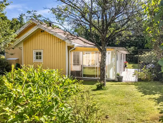 Bild 1 av 21 på Backavägen 4