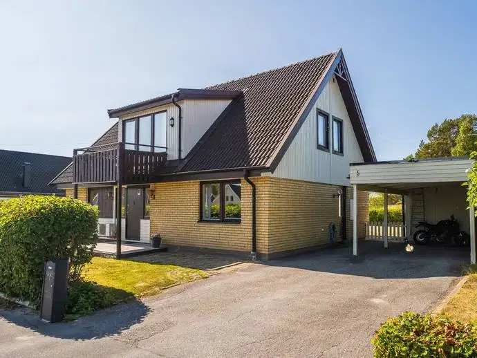Villa, 7 rum, 147 m²