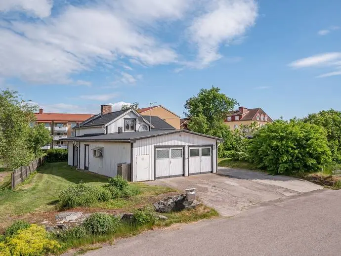 Bild 1 av 21 på Vädergränd 2