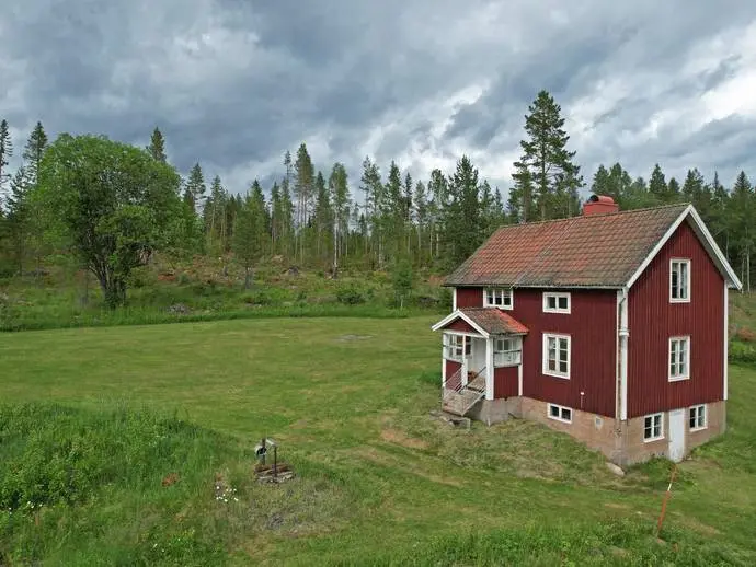 Image 1 of 21 of Råbacken 