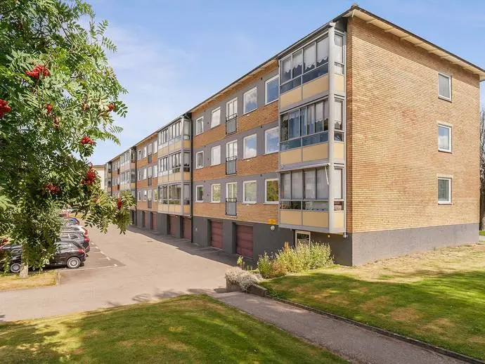 Bild 1 av 11 på Ringvägen 17