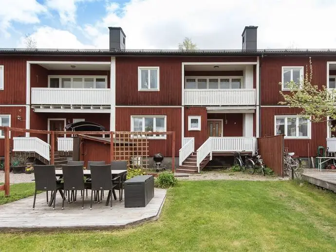 Bild 1 av 21 på Seljansögatan 11D