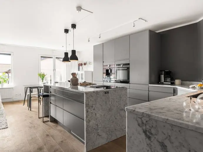 Bild 1 av 19 på Kaplansgatan 26