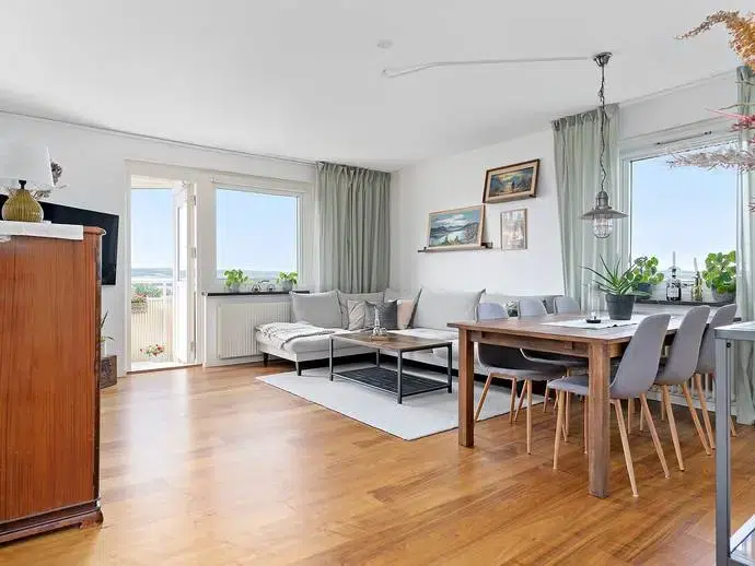 Apartment, 3 rooms, 75 m²
