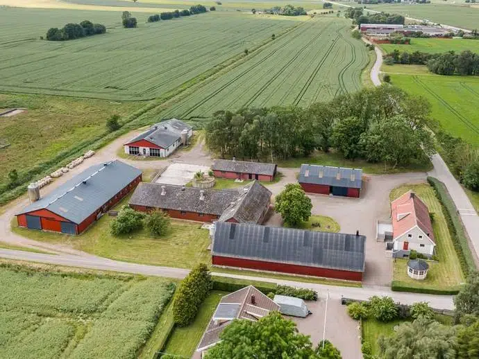 Lägenhet, 145 m²