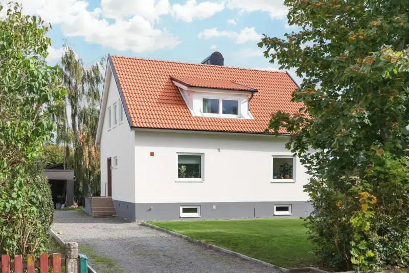 House, 6 rooms, 150 m² in Tomelilla