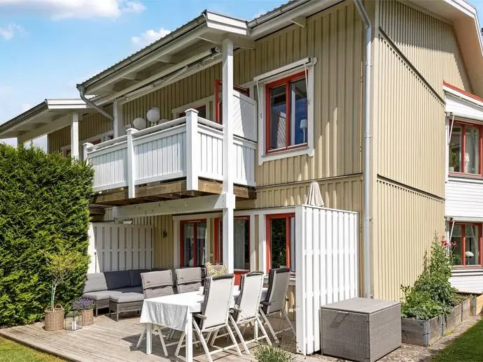 Bild 1 av 21 på Eriksbergsgatan 40