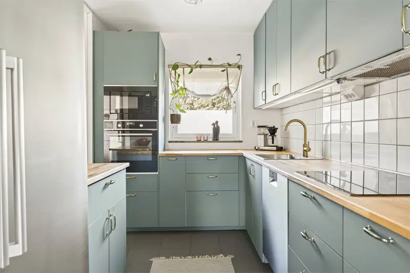 Apartment, 4 rooms, 100 m²