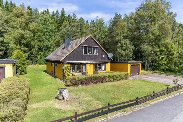 Villa, 7 rum, 141 m² i Ljusnarsberg