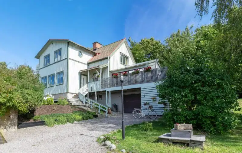 House, 6 rooms, 183 m² in Heby