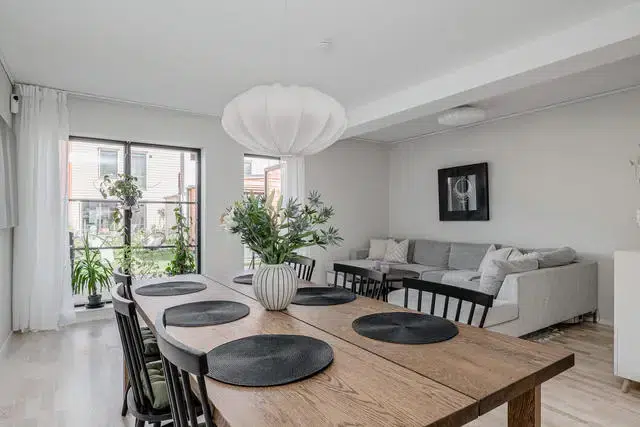 Par-/radhus, 5 rum, 99 m² i Sigtuna