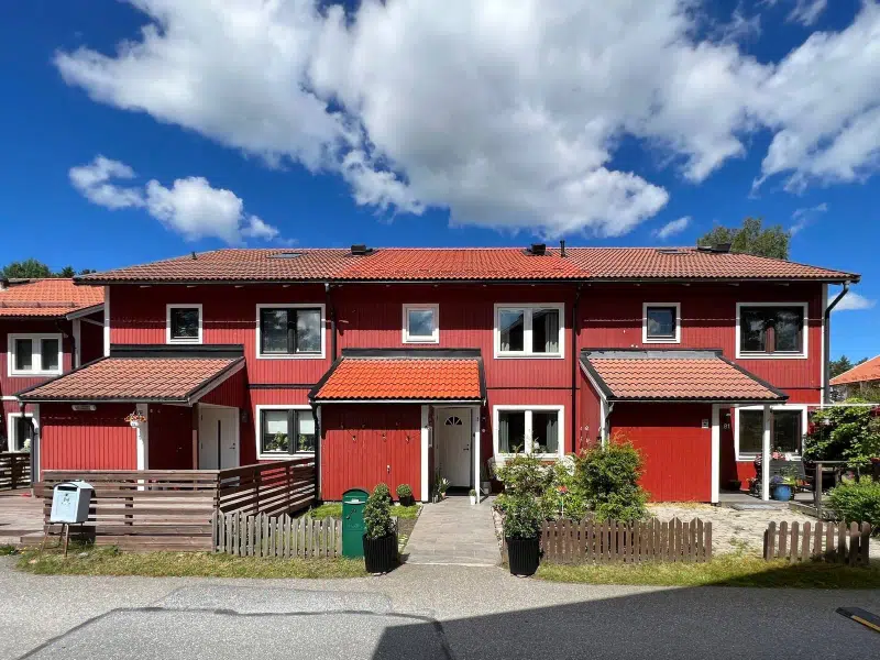 House, 5 rooms, 122 m² in Jordbro