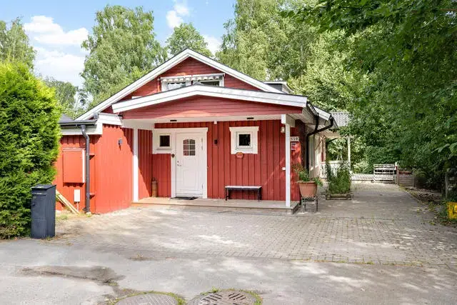 Villa, 7 rum, 192 m²