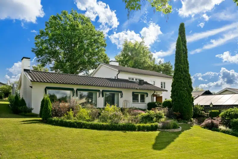 Villa, 7 rum, 212 m² i Täby