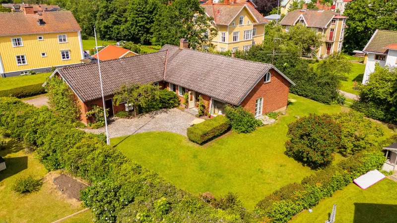 Villa, 11 rum, 229 m² i Centrala Skara