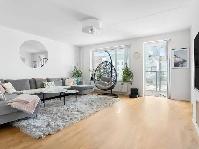 Apartment, 4 rooms, 115 m²