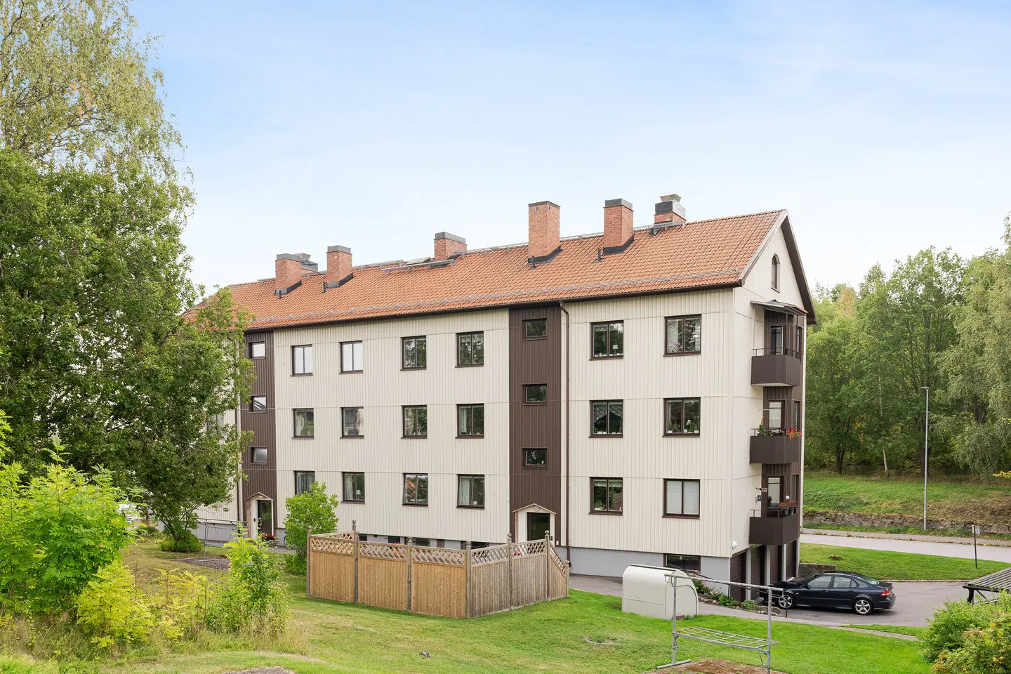 Bild 1 av 6 på Ekmans Väg 20B
