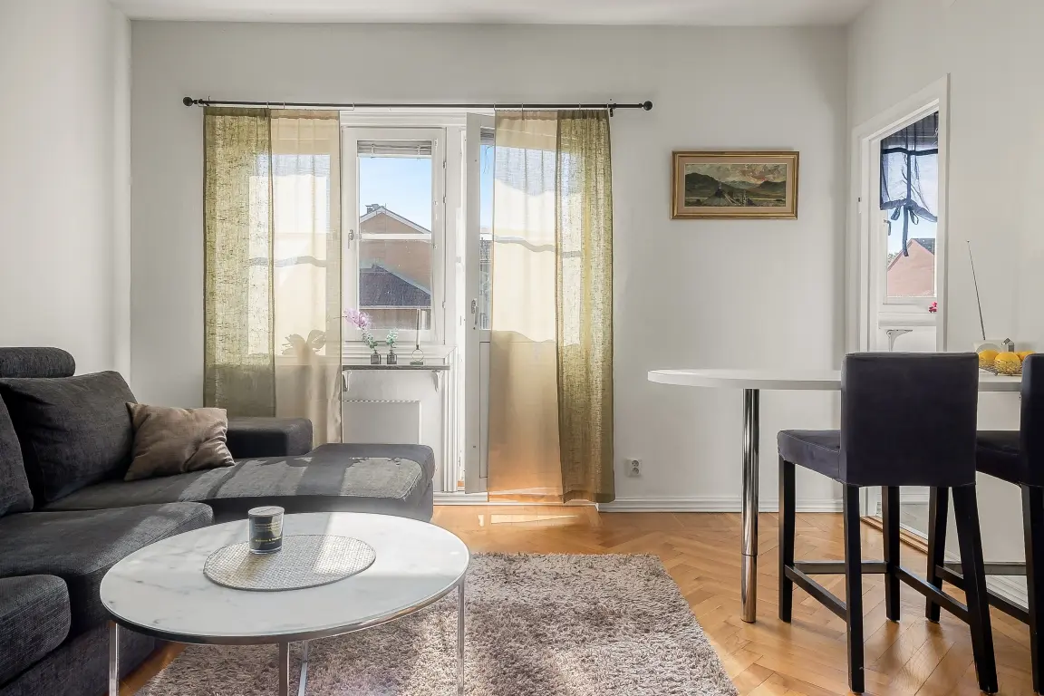 Bild 1 av 6 på Västra Ringgatan 33