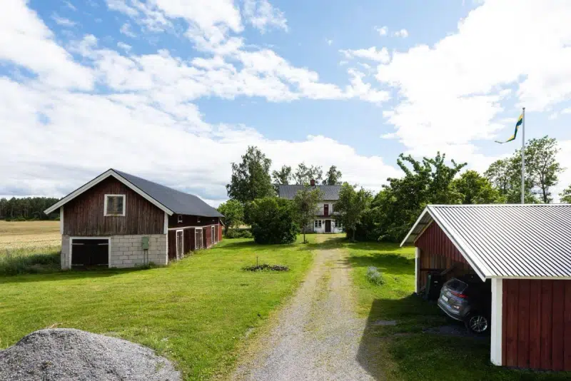 Gård, 6 rum, 196 m² i Norrtälje