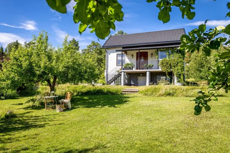 Image 1 of 21 of Brättne Högalid 1