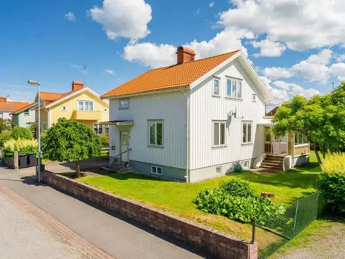 House, 4 rooms, 90 m²