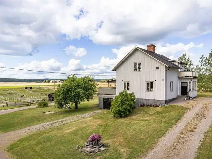 Lägenhet, 5 rum, 155 m²