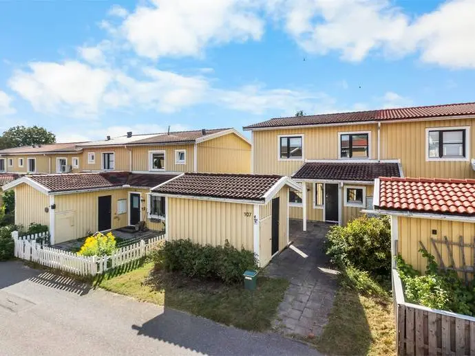 Bild 1 av 21 på Ugglevägen 107