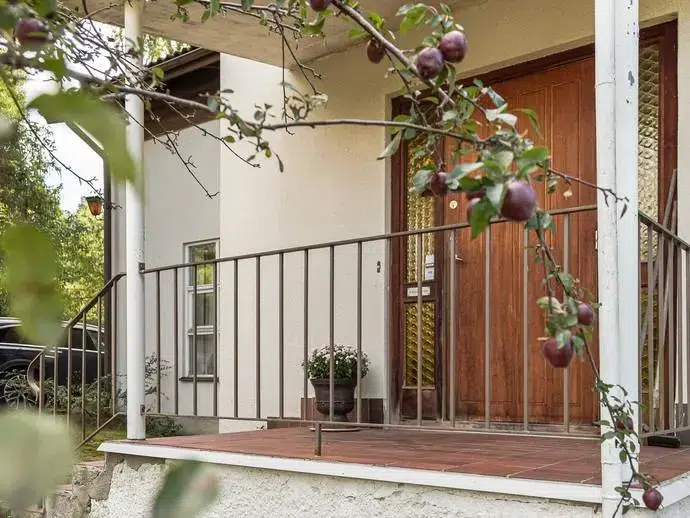 House, 8 rooms, 261 m²