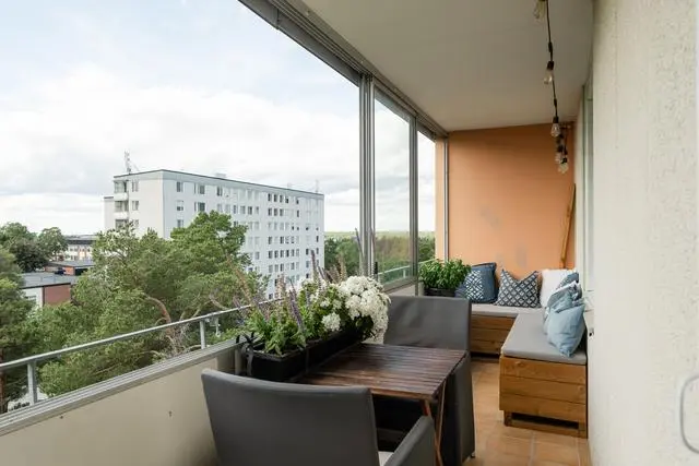Bild 1 av 21 på Mörbyhöjden 8