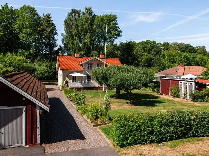 House, 7 rooms, 148 m²