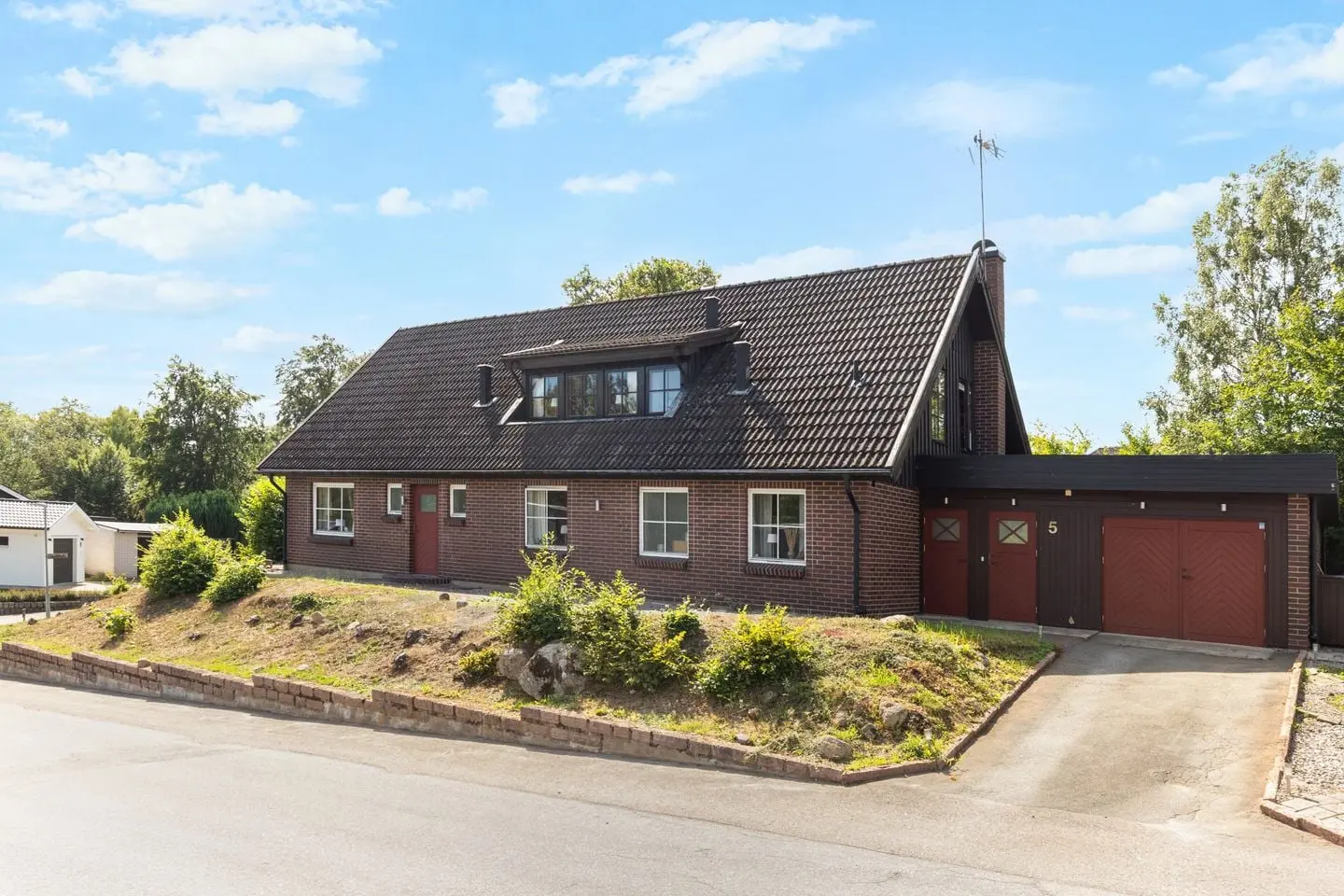 Villa, Hjortronvägen 5, Ronneby. Bild 1 av 1