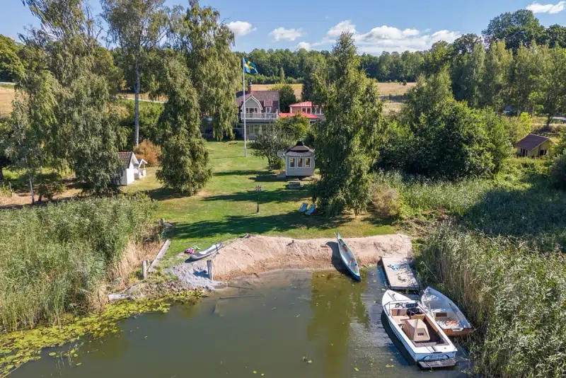 House, 7 rooms, 180 m²