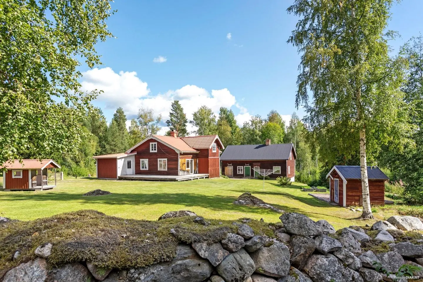 Bild 1 av 17 på Långhed 407