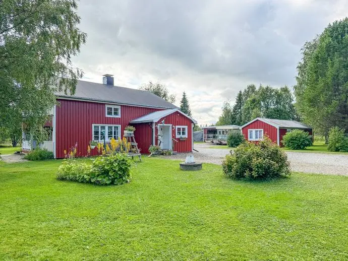 Image 1 of 21 of Västerled 15