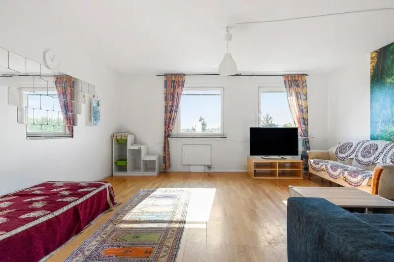 Lägenhet, 2 rum, 73 m² i Huddinge