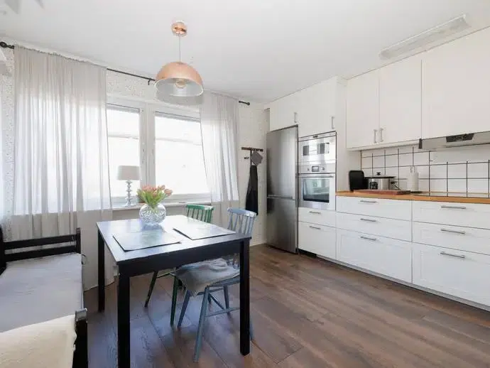 Apartment, 3 rooms, 90 m²