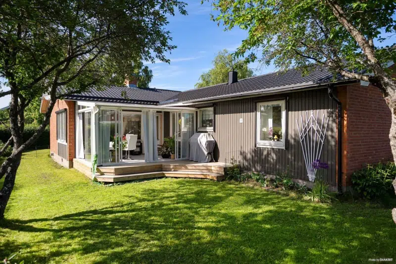House, 5 rooms, 127 m² in Östersund