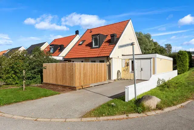 Villa, 5 rum, 132 m² i Danderyd