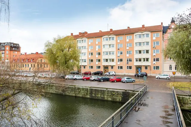 Image 1 of 22 of Fleminggatan 22