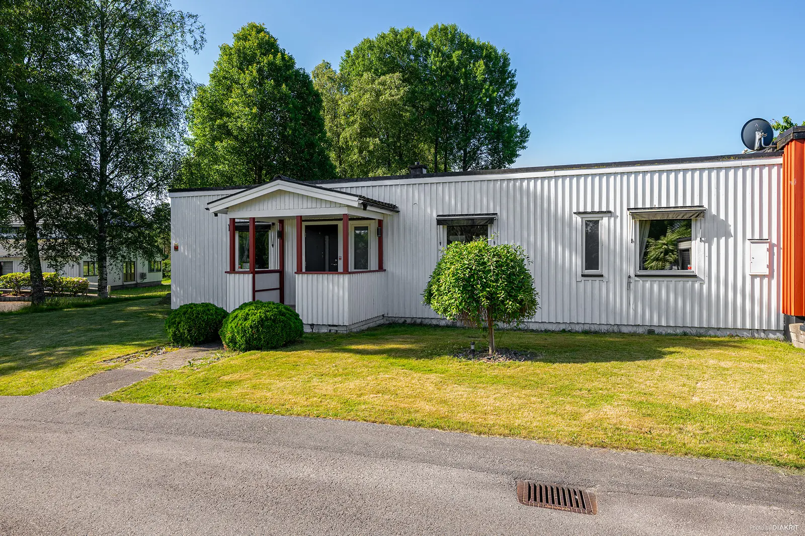 Bild 1 av 21 på Rosgränd 8