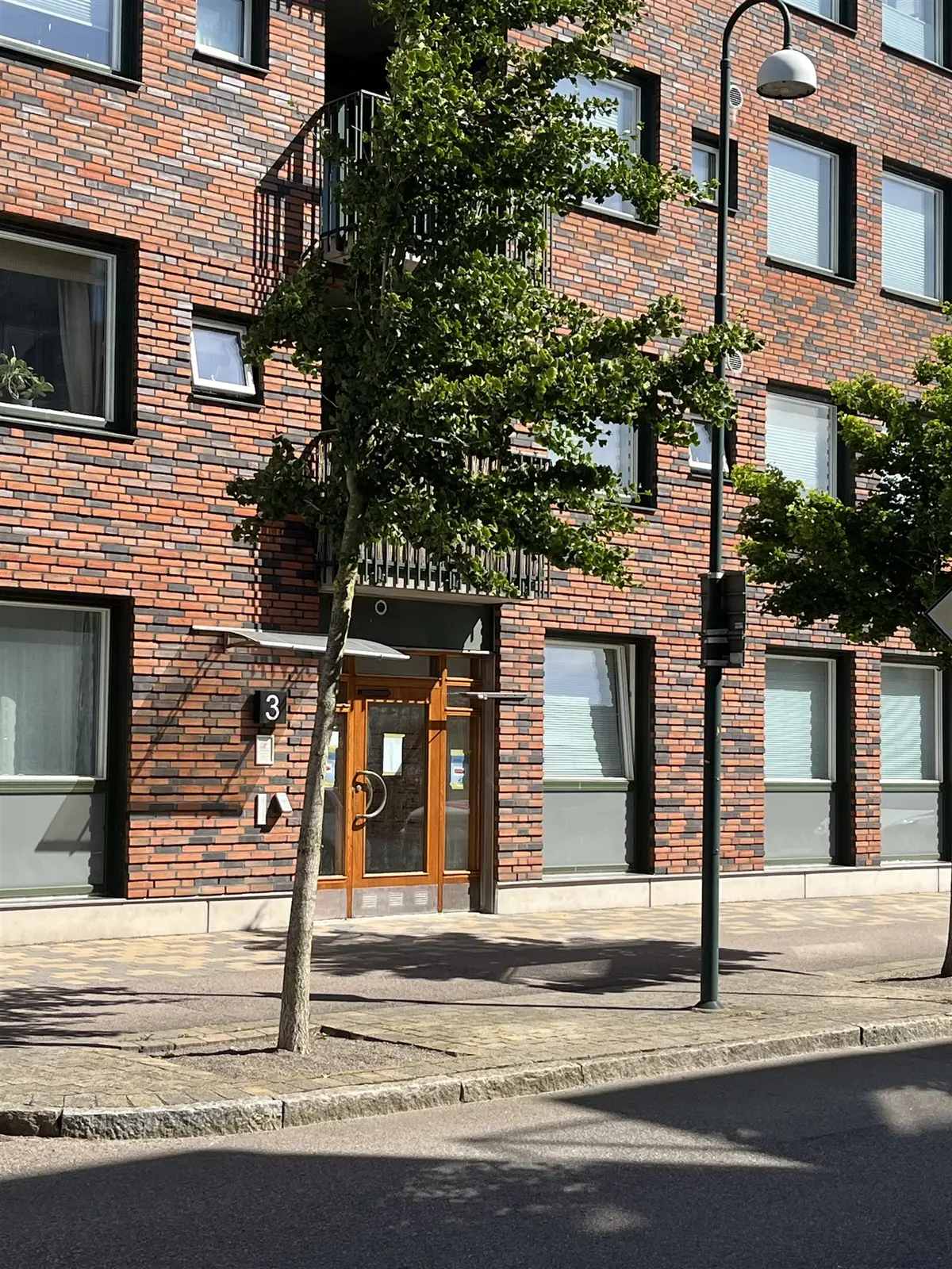 Image 1 of 12 of Centralgatan 3