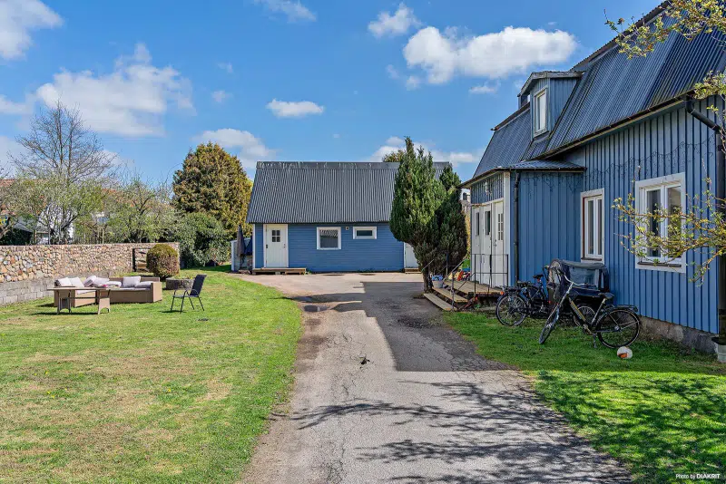 House, 12 rooms, 275 m² in Halland