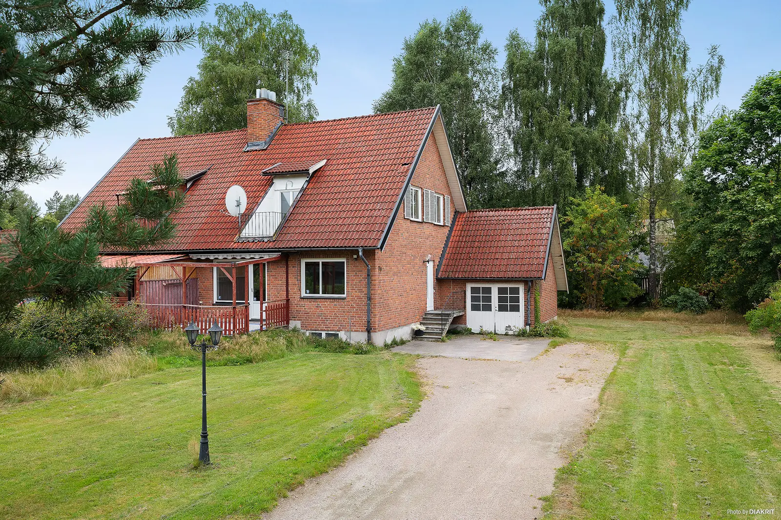 Bild 1 av 21 på Ryttarvägen 7B