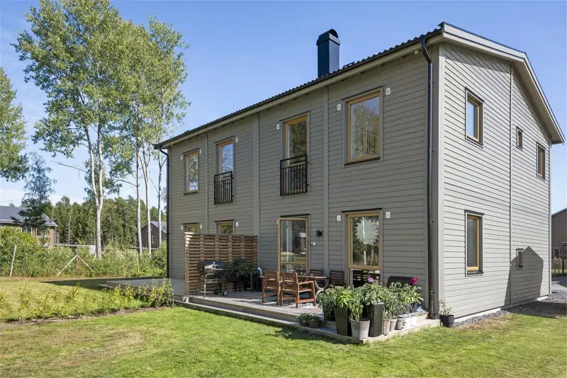 Semi-detached/terraced, 4 rooms, 107 m² in Åkersberga